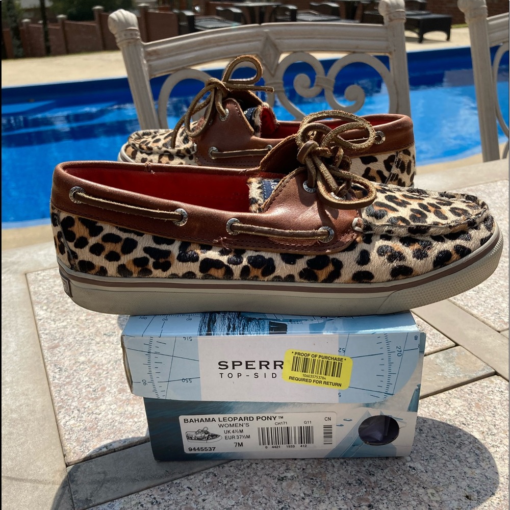Sperry Leopard Topsiders